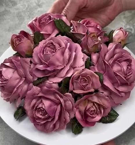 [Наталья Хамитова] Роза из белково-заварного крема (2024)