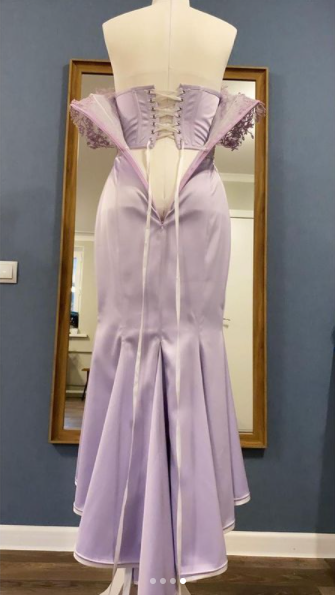 [Шитье] [Шолпан Каримова] Вечернее платье годэ на корсете с отрезными чашками (2021)