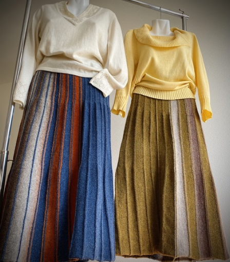 [Ателье Добрынинская Мануфактура] Вязаная расклешенная юбка (2022)